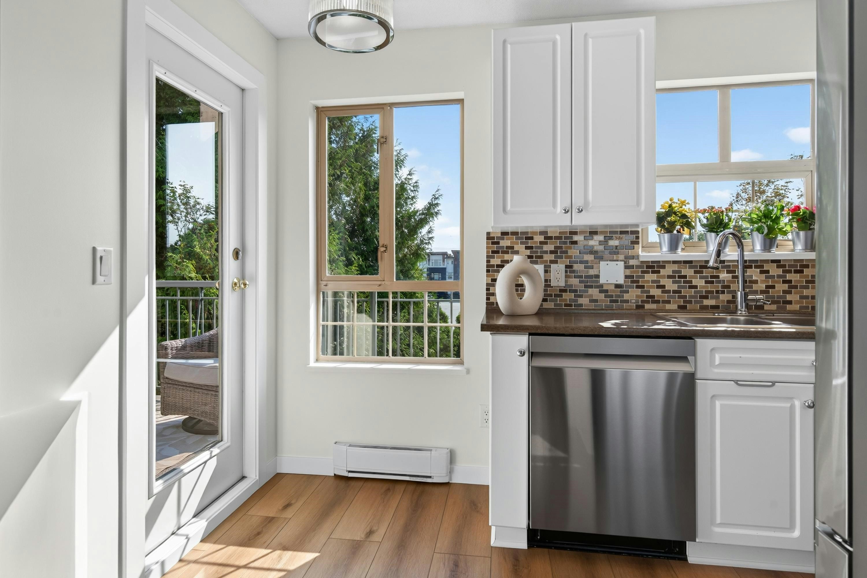 313-22025 48 Avenue, Langley, BC, V3A 8L2 - 16