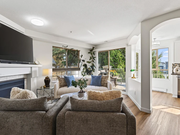 313-22025 48 Avenue, Langley, BC, V3A 8L2 - 6