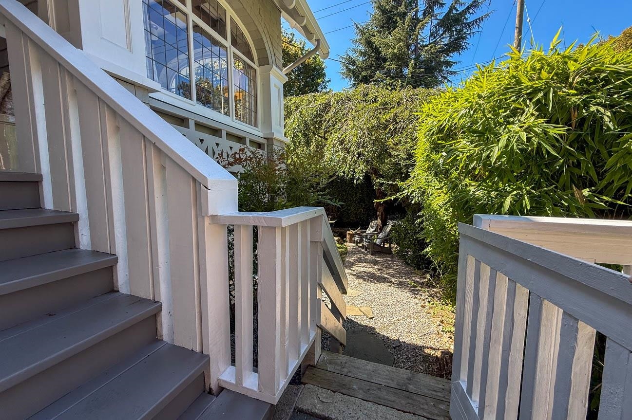 WITHHELD Withheld, Vancouver, BC, V6K 1J8 - 36