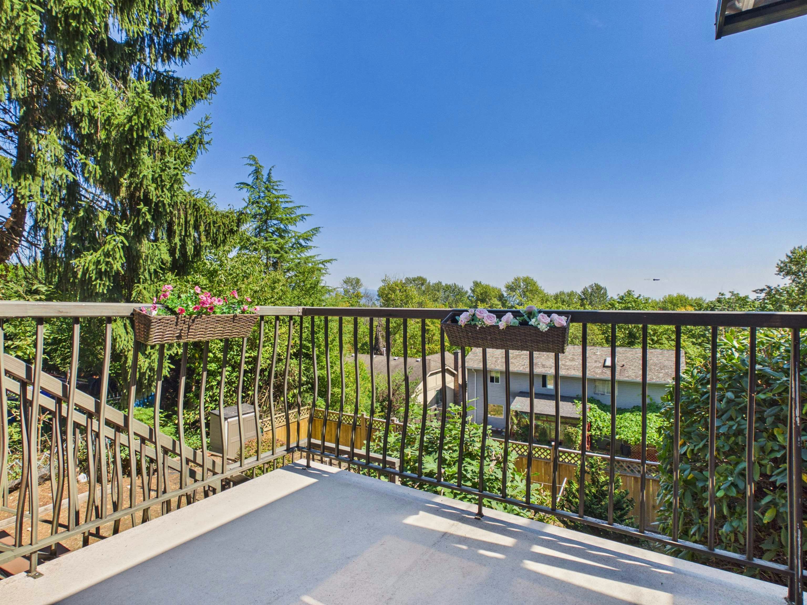 487 Alouette Drive, Coquitlam, BC, V3C 4Y7