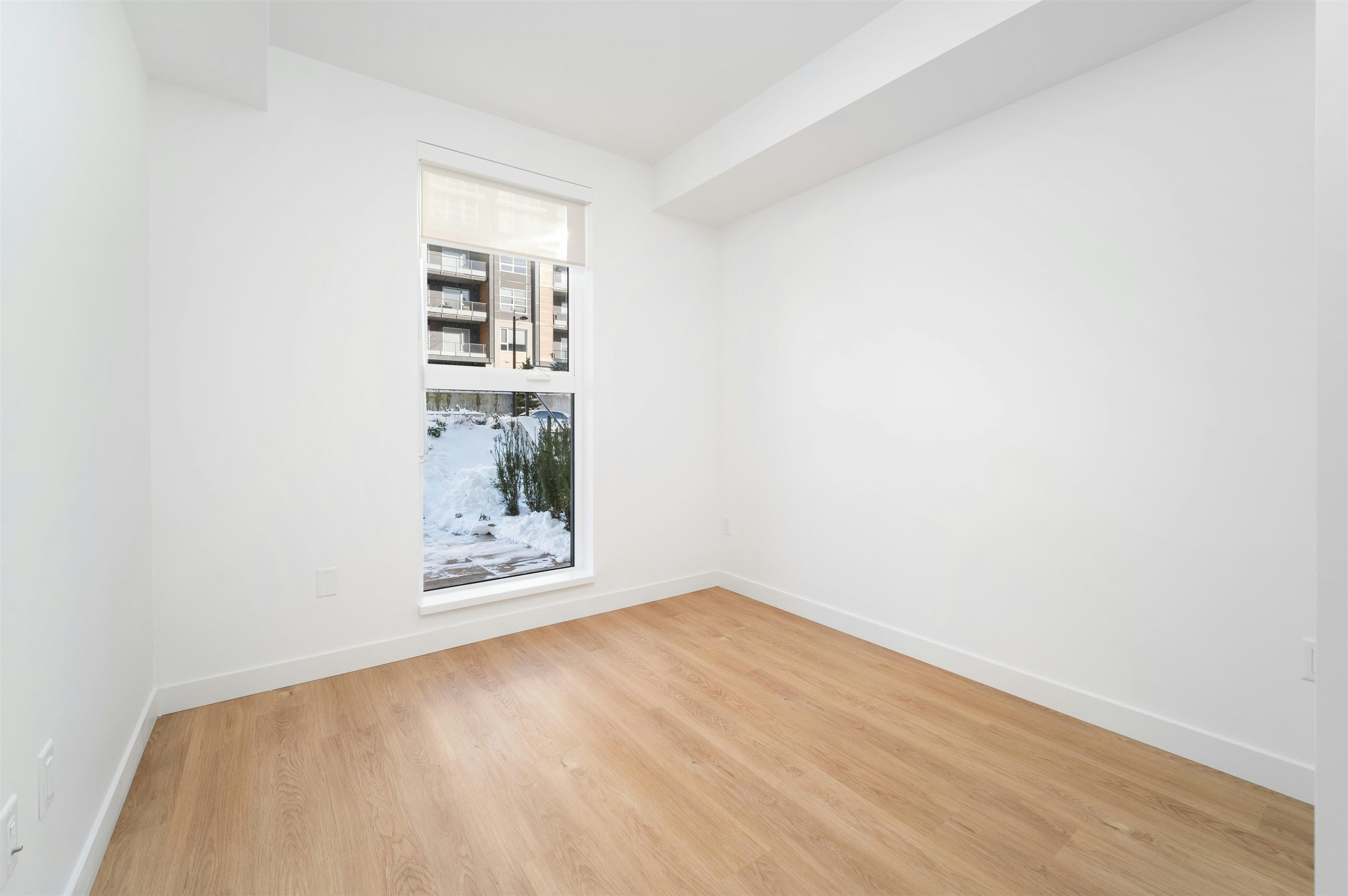 214-9888 University Crescent, Burnaby, BC, V5A 0G4 - 11