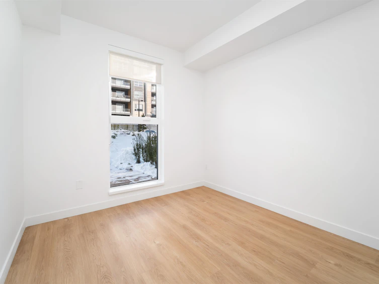 214-9888 University Crescent, Burnaby, BC, V5A 0G4 - 11
