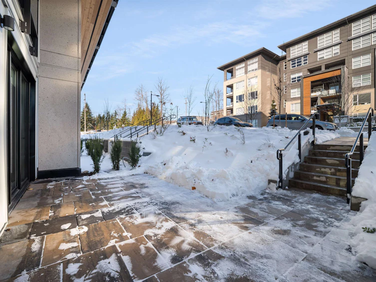 214-9888 University Crescent, Burnaby, BC, V5A 0G4 - 18