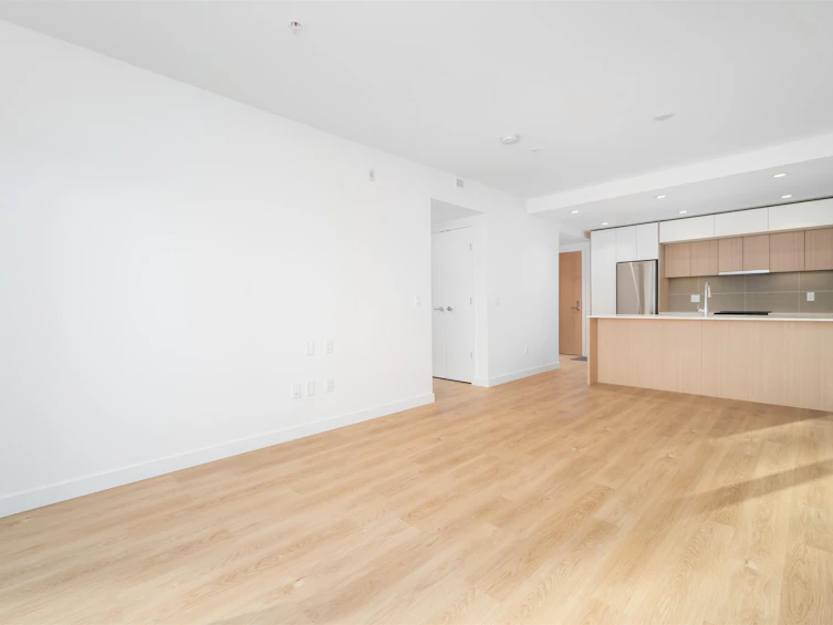 214-9888 University Crescent, Burnaby, BC, V5A 0G4 - 8