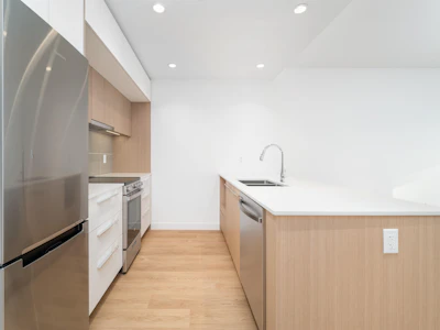 214-9888 University Crescent - 4