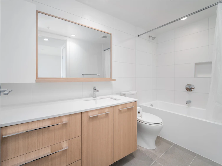 214-9888 University Crescent, Burnaby, BC, V5A 0G4 - 12