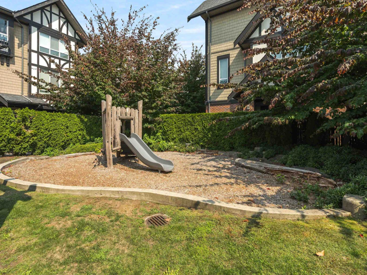 38-10388 No. 2 Road, Richmond, BC, V7E 0B9 - 32