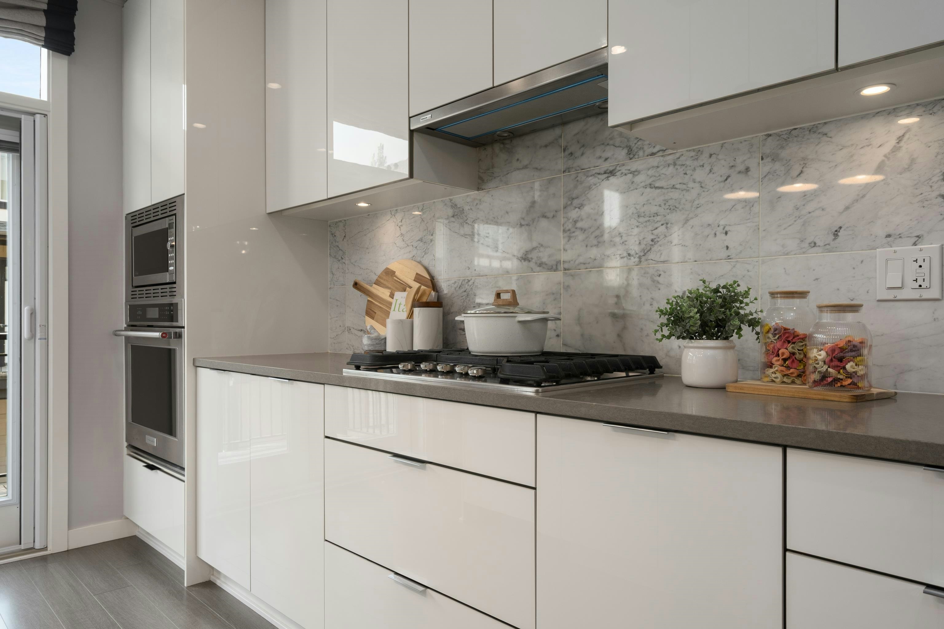 38-10388 No. 2 Road, Richmond, BC, V7E 0B9 - 8