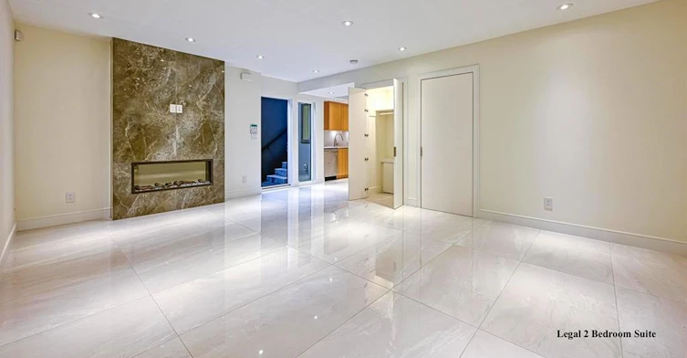 4470 Capilano Road, North Vancouver, BC, V7R 4J9 - 31
