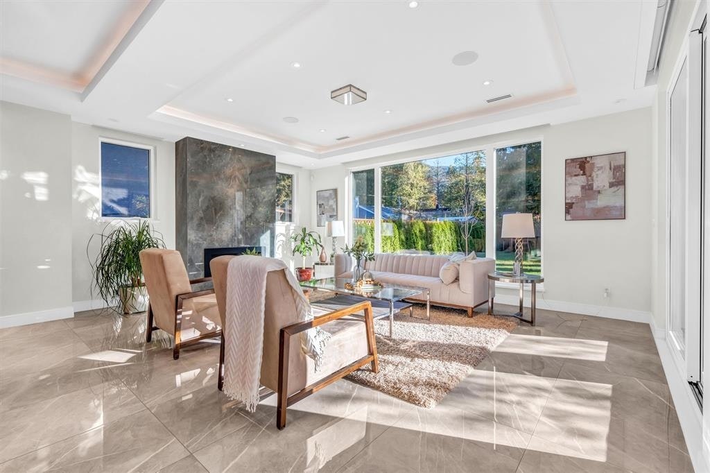 4470 Capilano Road, North Vancouver, BC, V7R 4J9 - 2