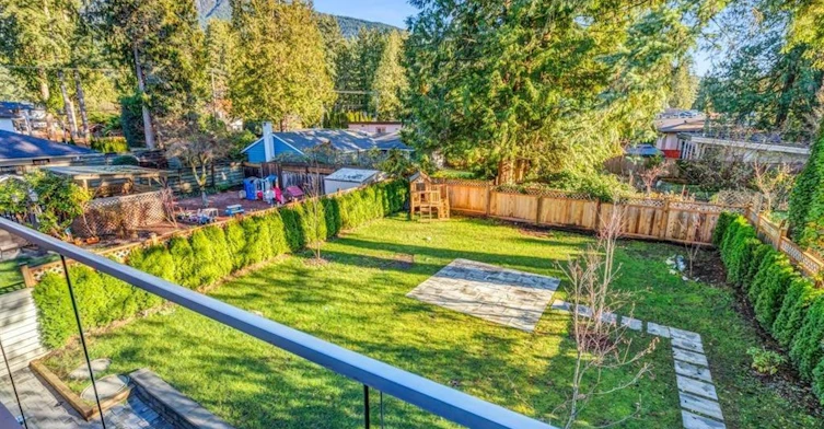 4470 Capilano Road, North Vancouver, BC, V7R 4J9 - 32