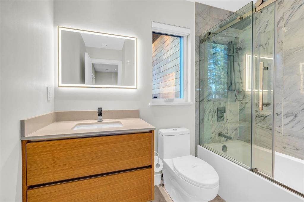 4470 Capilano Road, North Vancouver, BC, V7R 4J9 - 21