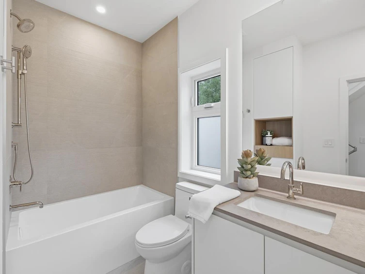 1-2511 Kitchener Street, Vancouver, BC, V5K 3C7 - 20