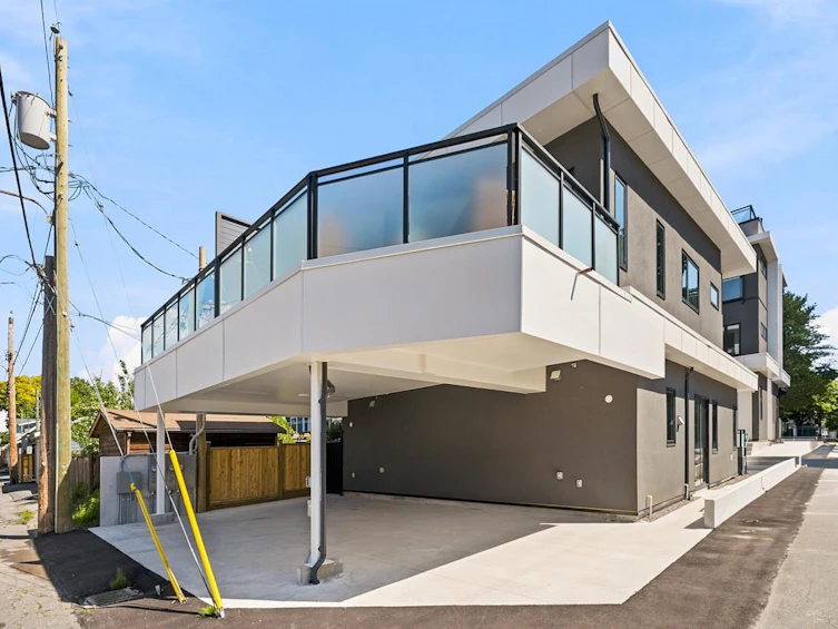 1-2511 Kitchener Street, Vancouver, BC, V5K 3C7 - 32