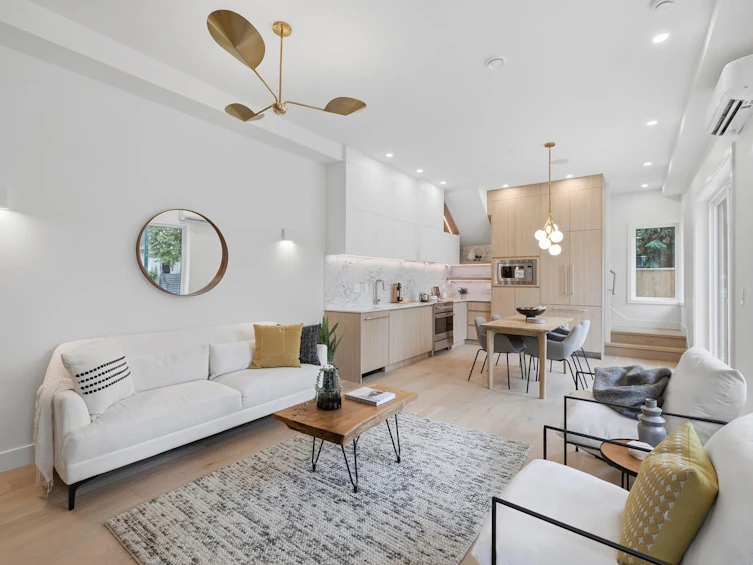 1-2511 Kitchener Street, Vancouver, BC, V5K 3C7 - 5