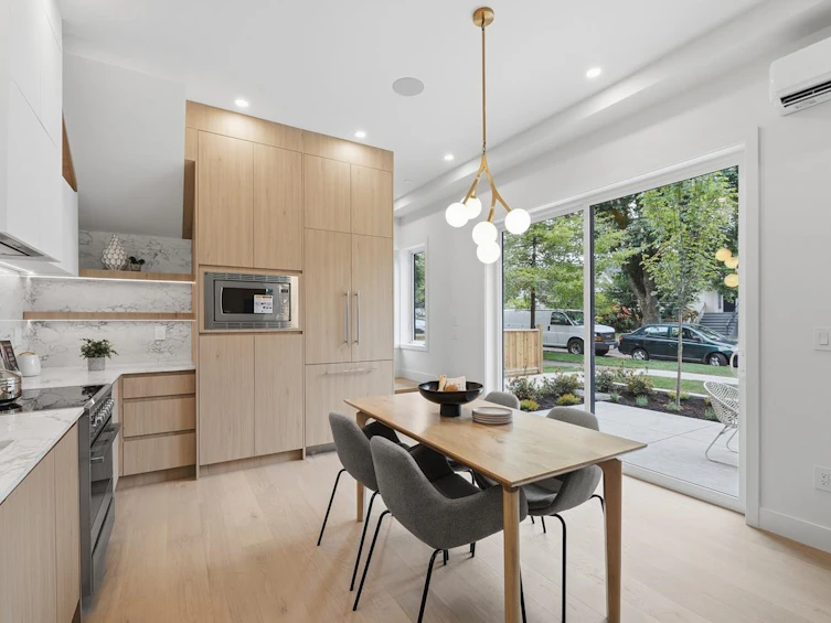 1-2511 Kitchener Street, Vancouver, BC, V5K 3C7 - 10