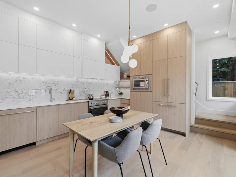 1-2511 Kitchener Street, Vancouver, BC, V5K 3C7 - 11