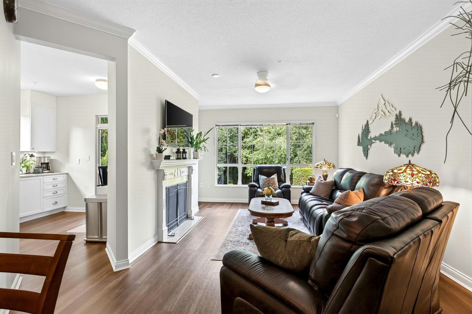 218-2985 Princess Crescent - 4
