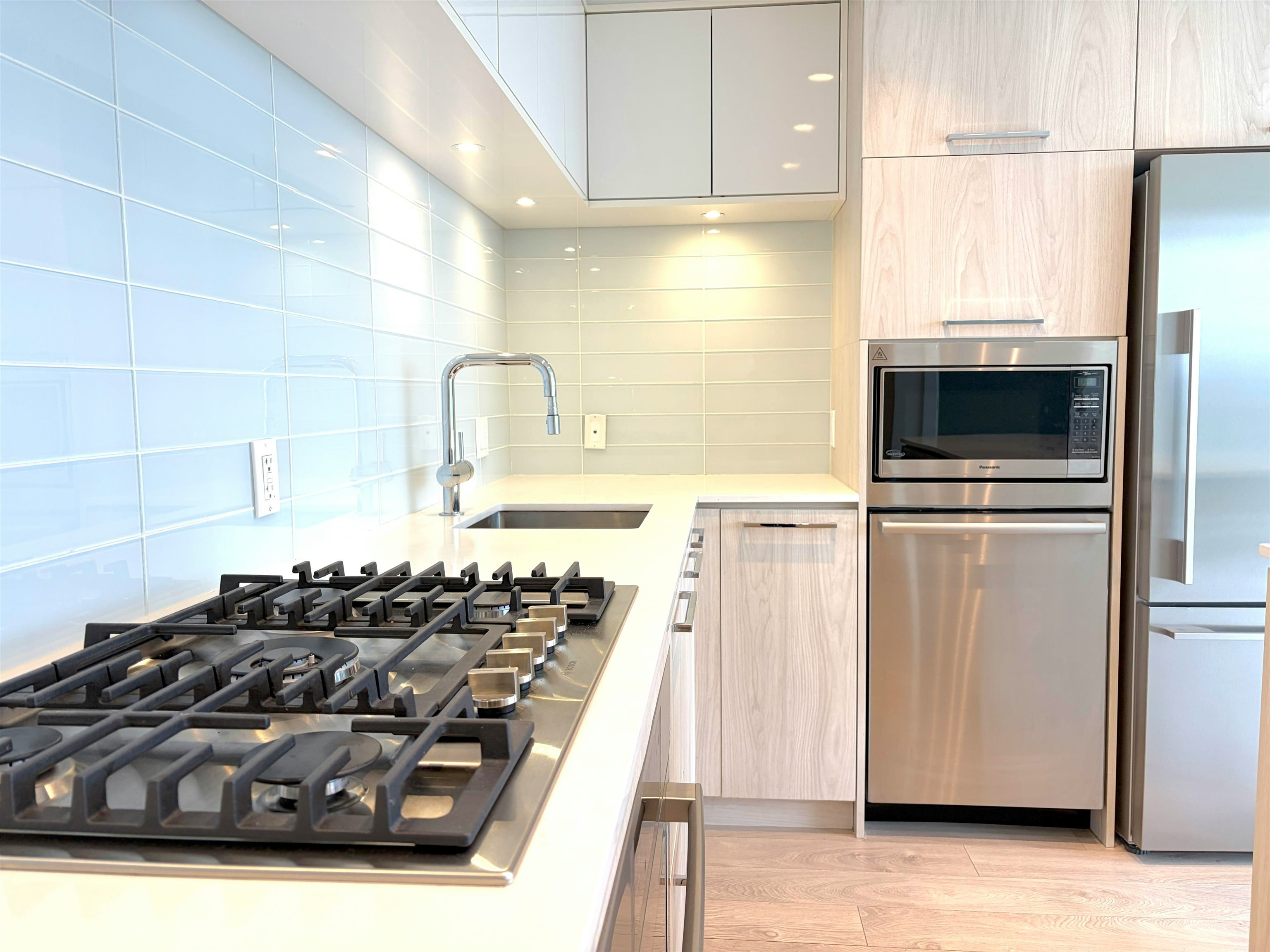 1502-680 Seylynn Crescent - 2
