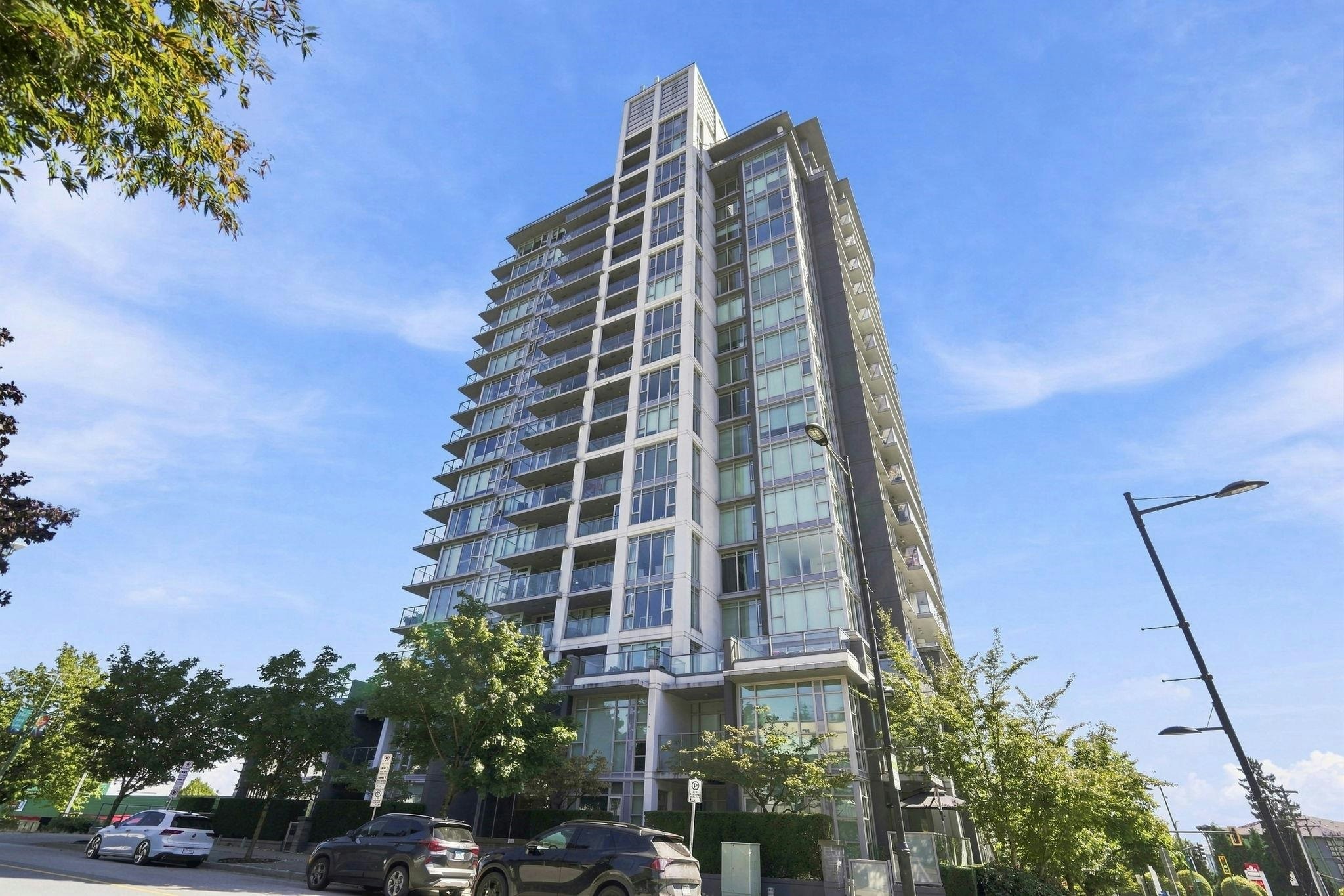 905-958 Ridgeway Avenue, Coquitlam, BC, V3K 0C5