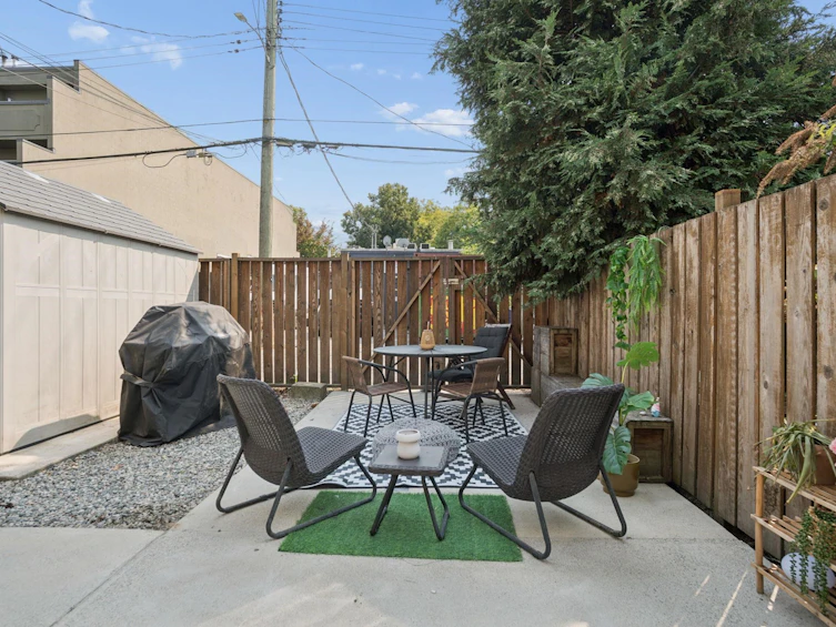 2890 W 8th Avenue, Vancouver, BC, V6K 2B9 - 31