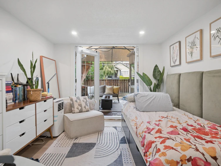 2890 W 8th Avenue, Vancouver, BC, V6K 2B9 - 10