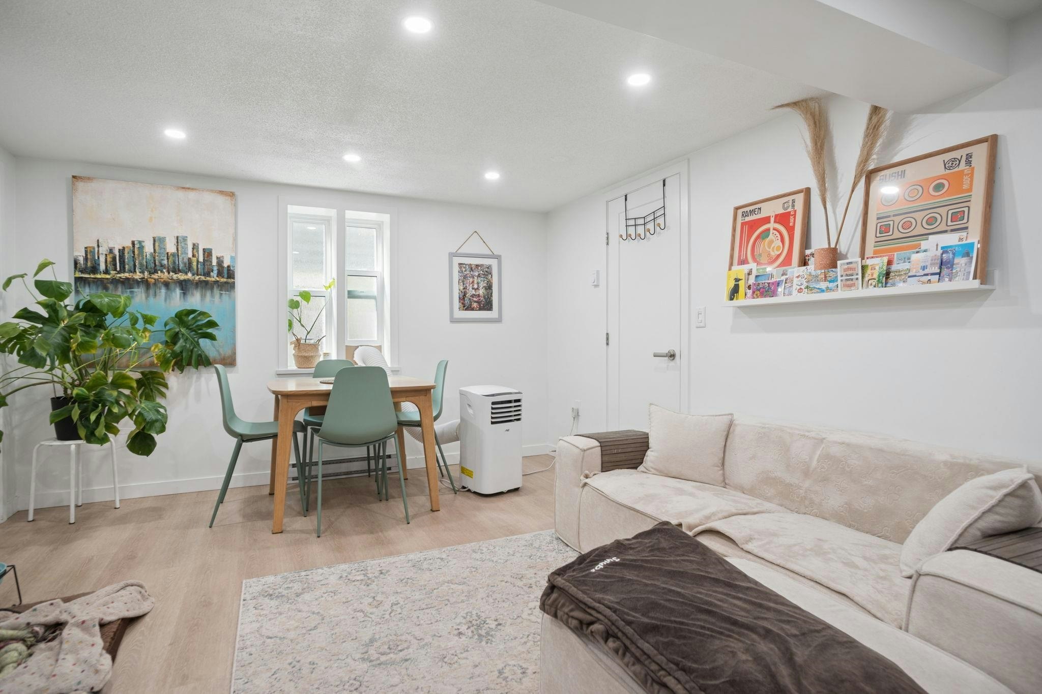 2890 W 8th Avenue, Vancouver, BC, V6K 2B9 - 13