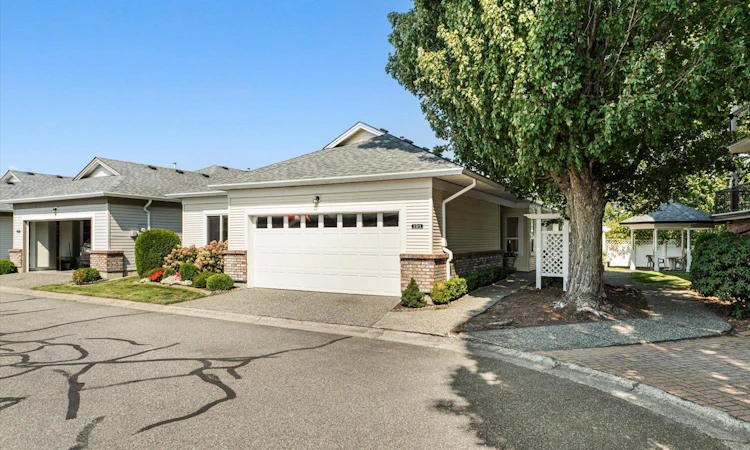 191-8485 Young Road