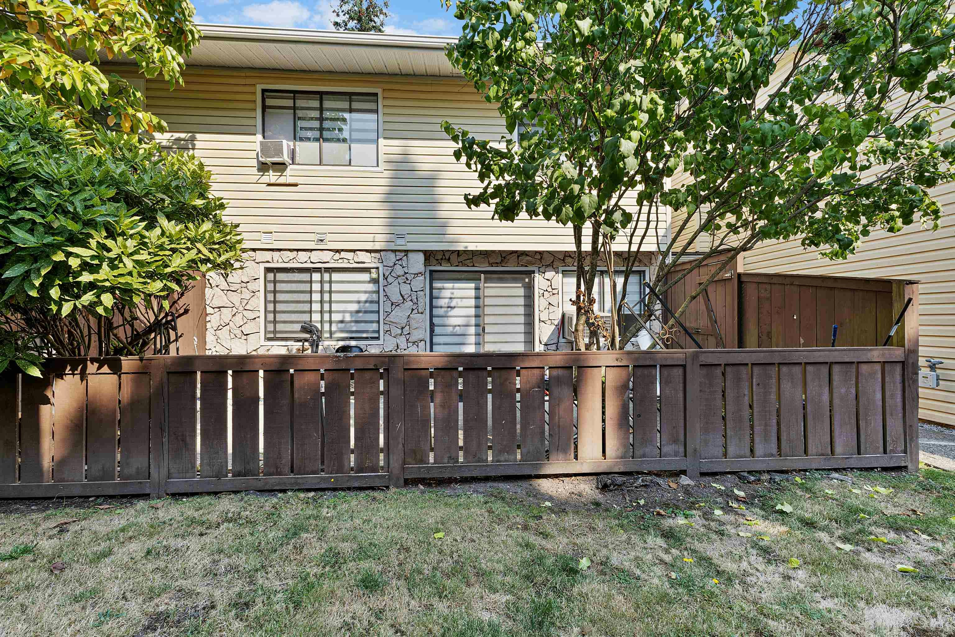 47-9378 122 Street, Surrey, BC, V3V 4L6