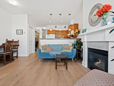 330-5790 East Boulevard - 4