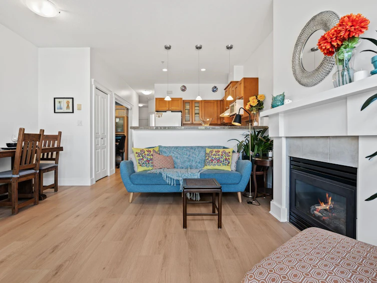330-5790 East Boulevard, Vancouver, BC, V6M 4M4 - 4