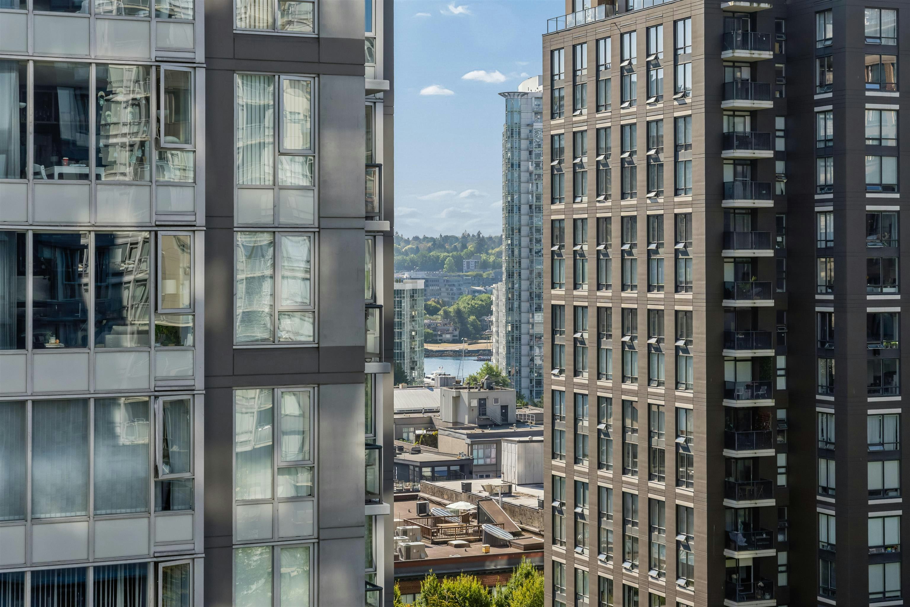 1104-1001 Richards Street, Vancouver, BC, V6B 1J6 - 22