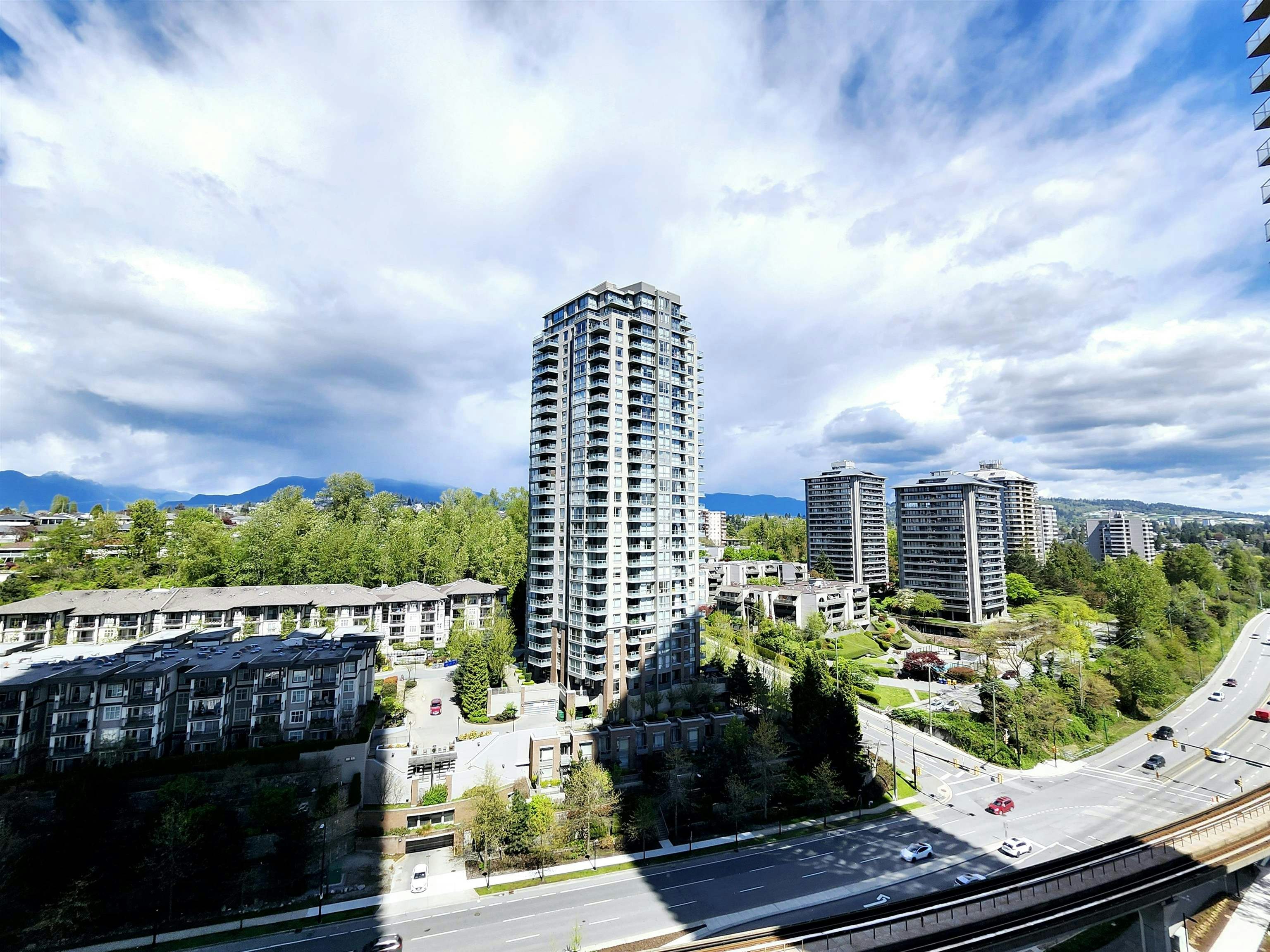 1207-4880 Lougheed Highway, Burnaby, BC, V5C 4A8 - 4