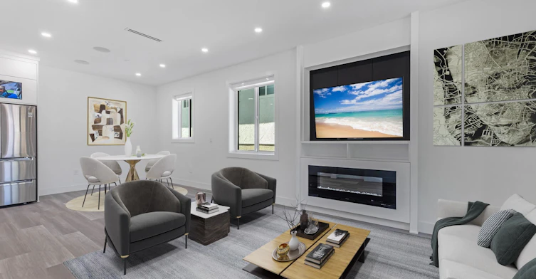 2836 E 16 Avenue, Vancouver, BC, V5M 2M1 - 4