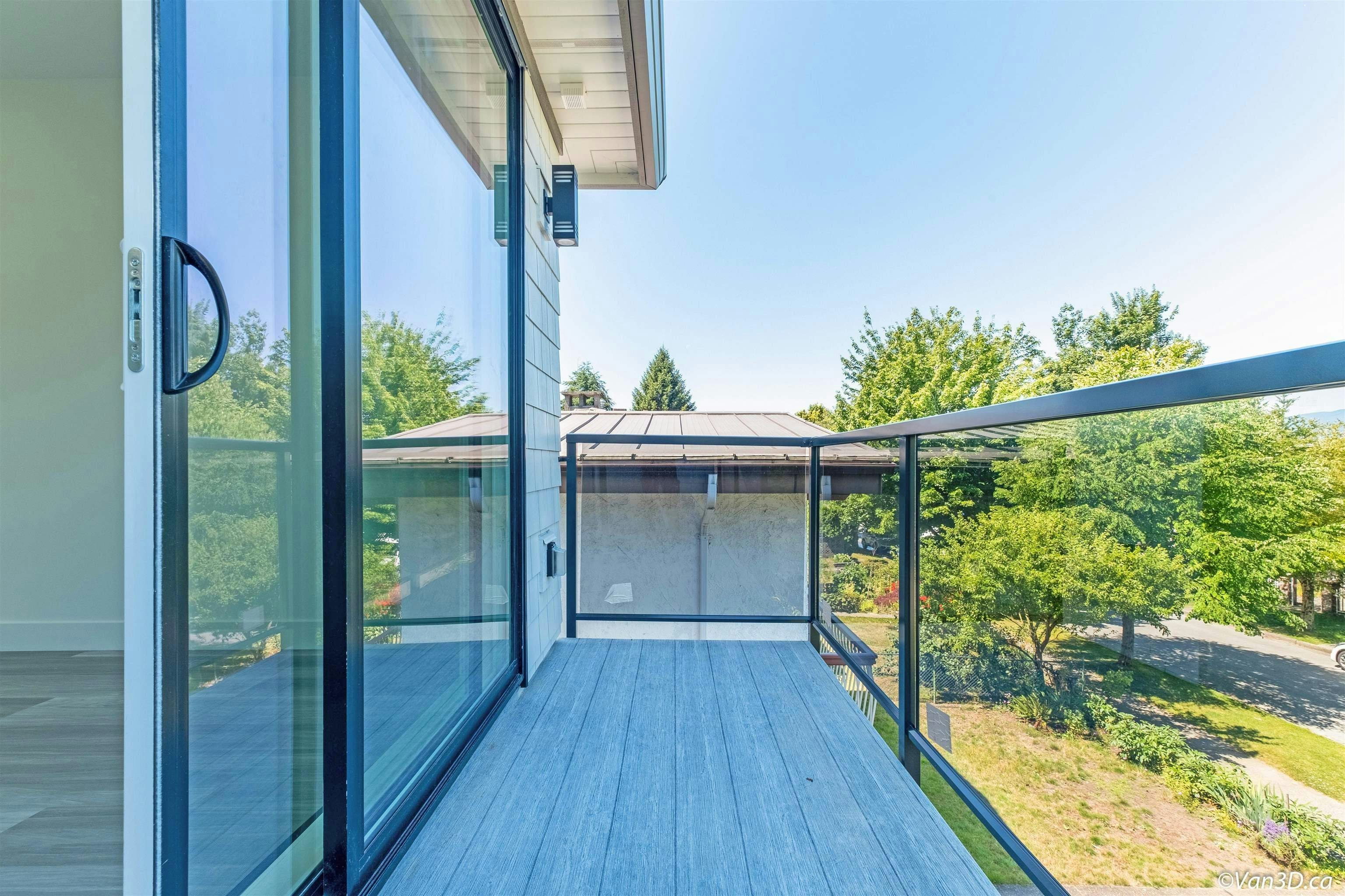 2836 E 16 Avenue, Vancouver, BC, V5M 2M1 - 23