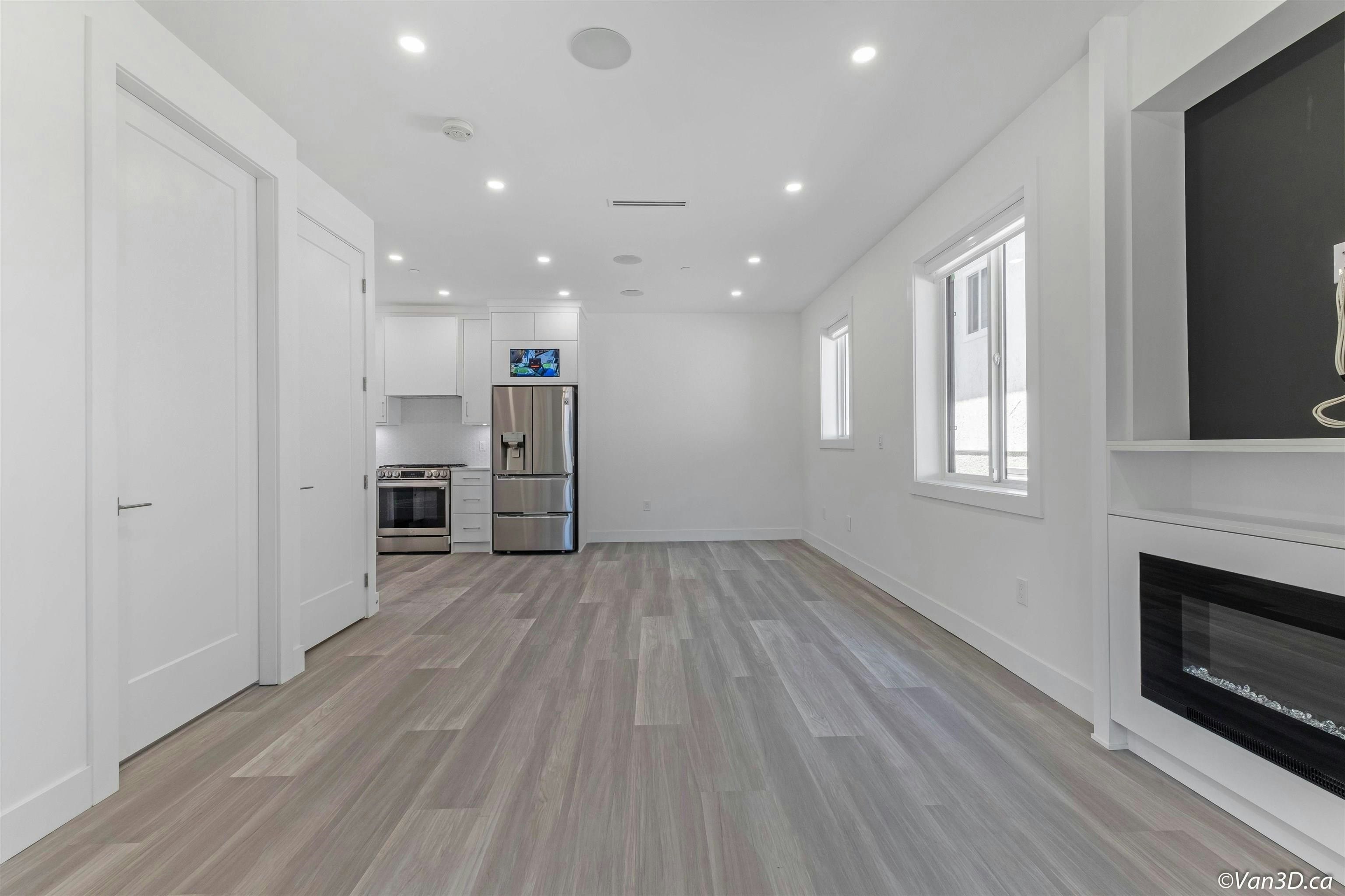 2836 E 16 Avenue, Vancouver, BC, V5M 2M1 - 9