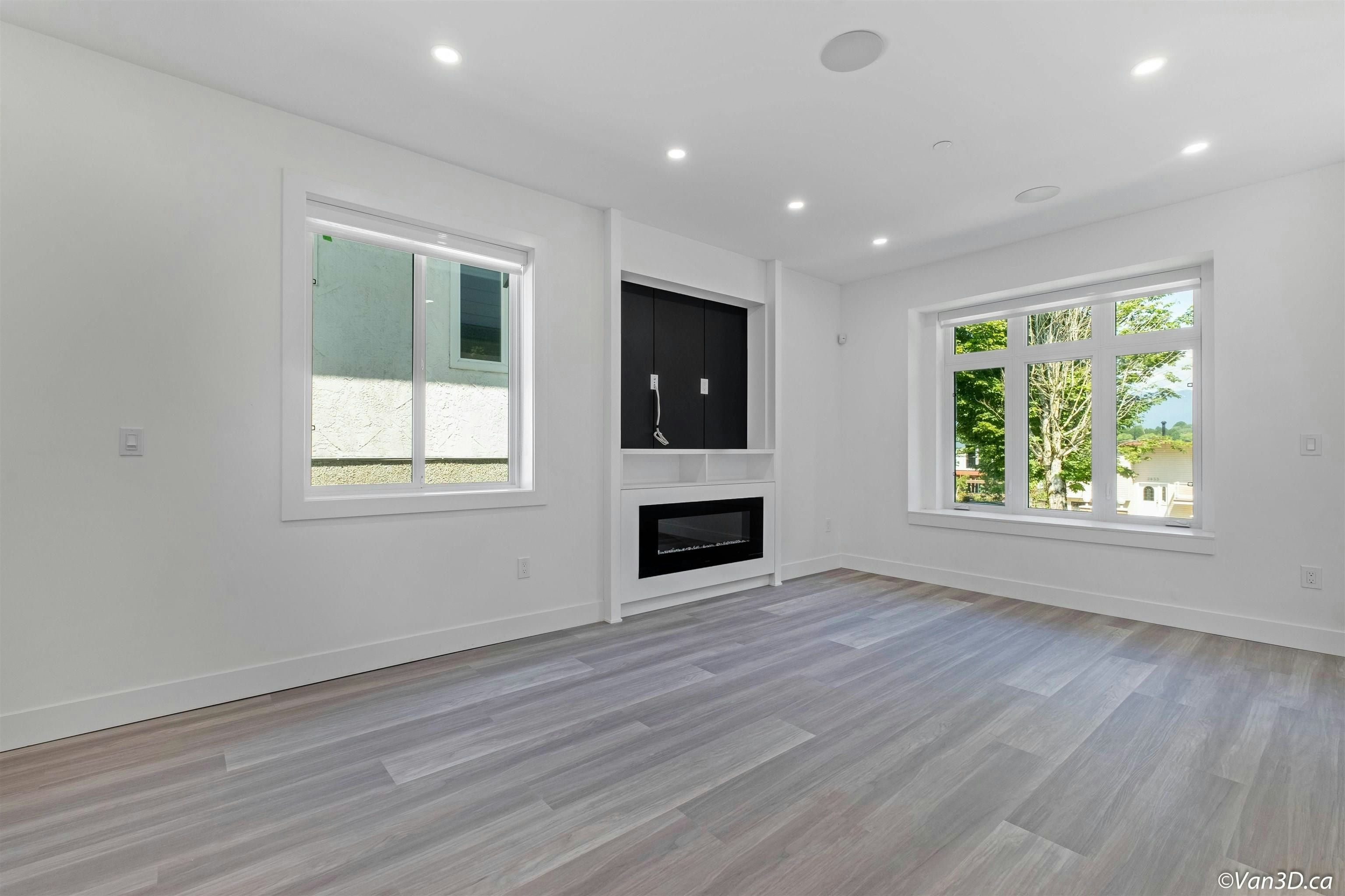 2836 E 16 Avenue, Vancouver, BC, V5M 2M1 - 6