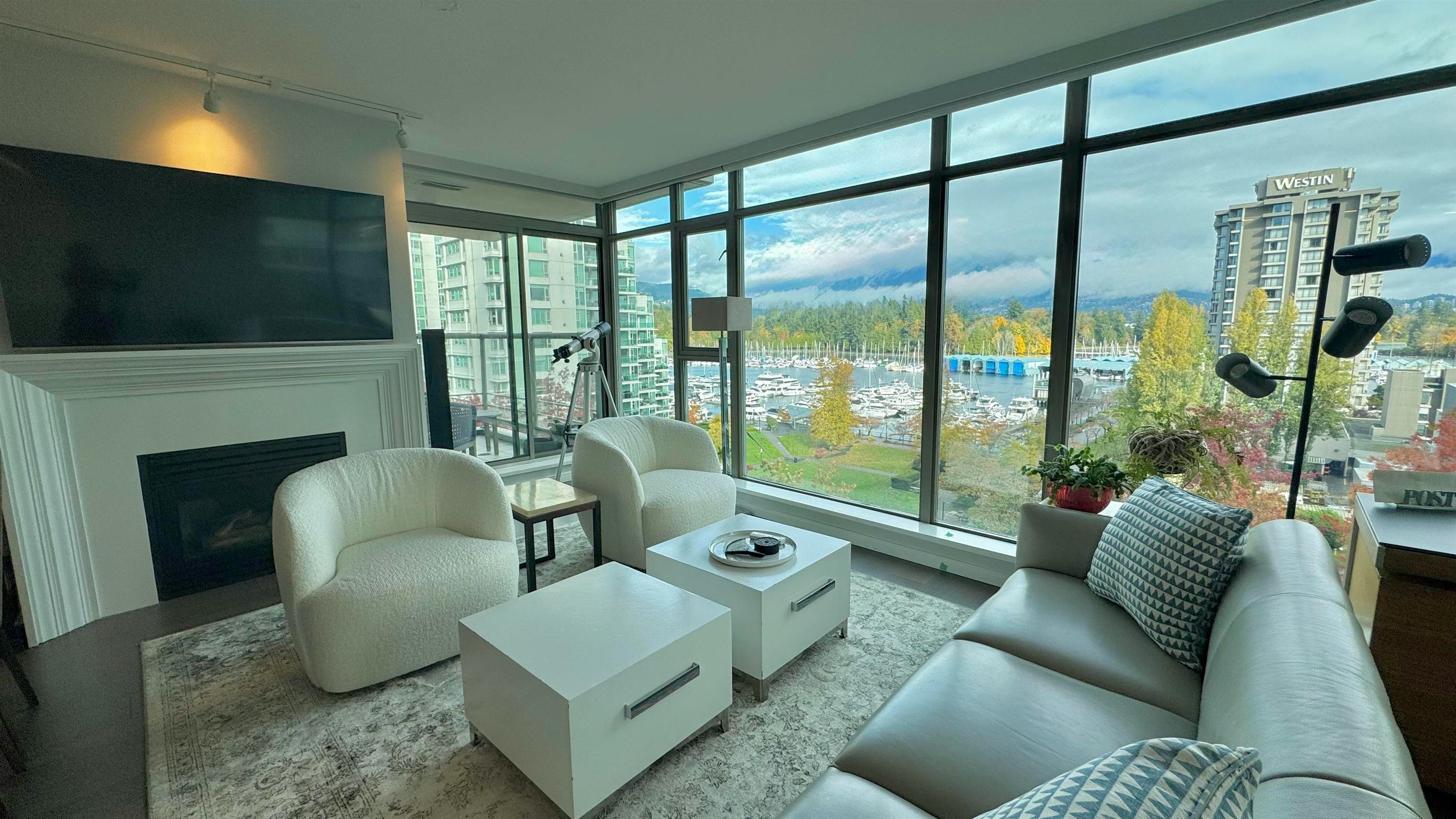 706-1680 Bayshore Drive, Vancouver, BC, V6G 3H6 - 3