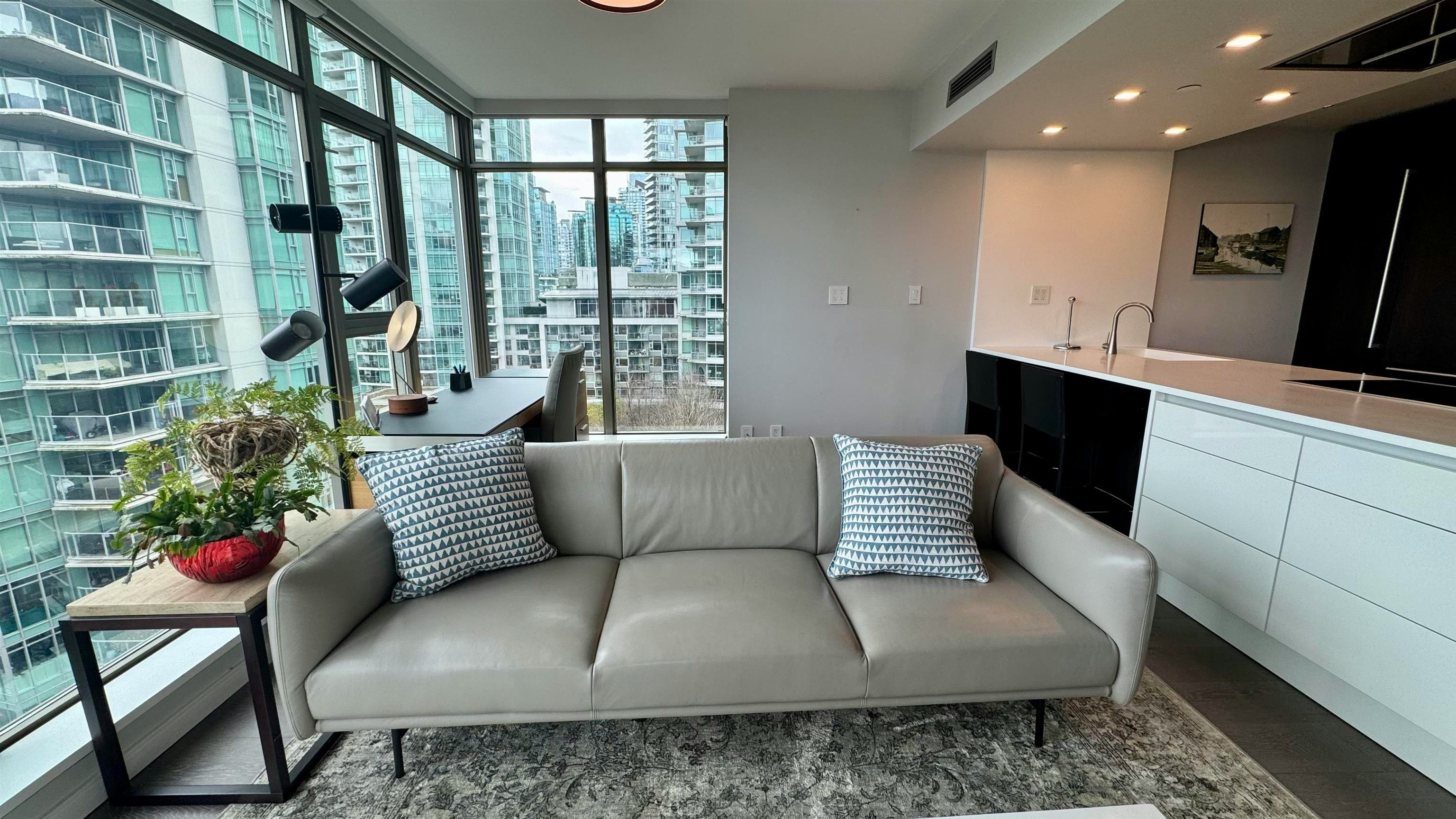 706-1680 Bayshore Drive, Vancouver, BC, V6G 3H6 - 4