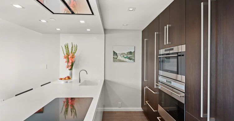 706-1680 Bayshore Drive, Vancouver, BC, V6G 3H6 - 9