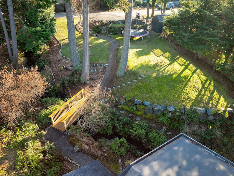 1608 Whitesails Drive, Bowen Island, BC, V0N 1G2 - 32