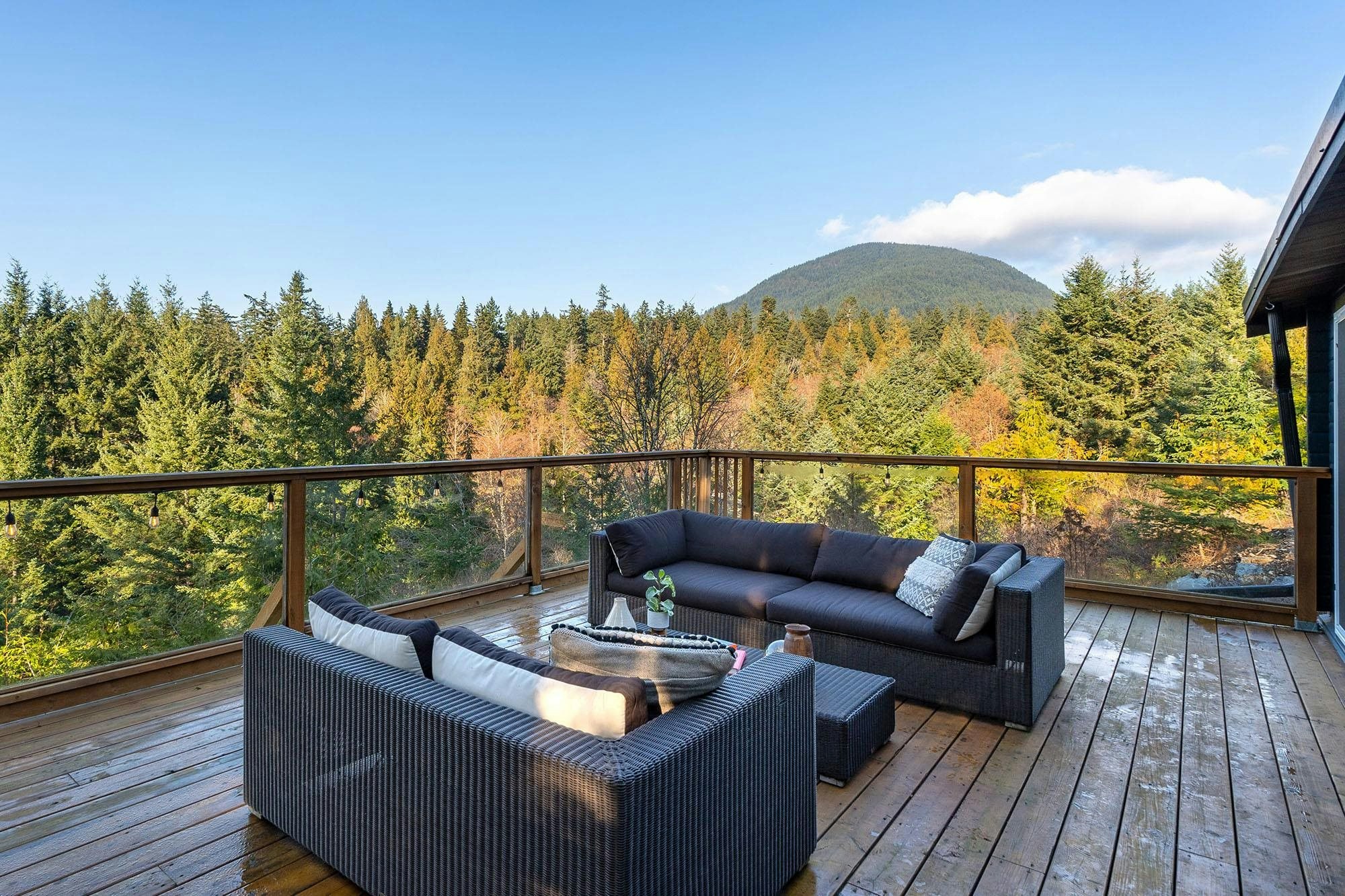 1608 Whitesails Drive, Bowen Island, BC, V0N 1G2 - 3