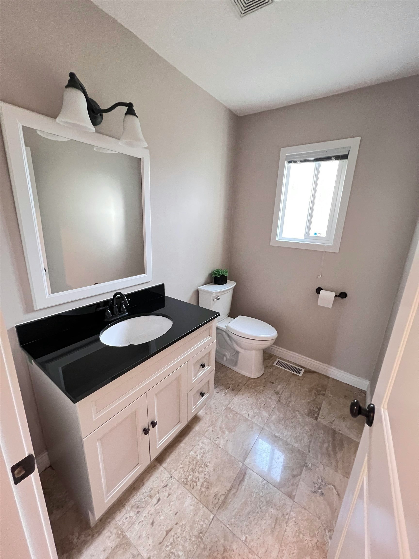4000 Starlight Way, Coquitlam, BC, V3C 3P9 - 12