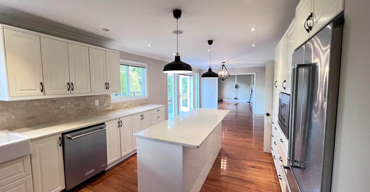 4000 Starlight Way, Coquitlam, BC, V3C 3P9 - 2