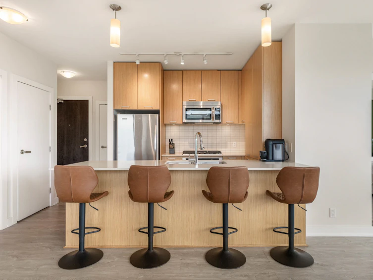 1707-301 Capilano Road, Port Moody, BC, V3H 0G6 - 8