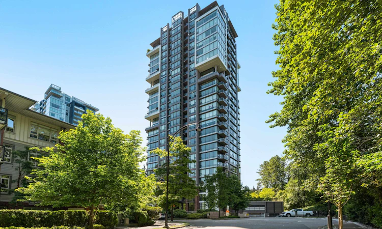 1707-301 Capilano Road