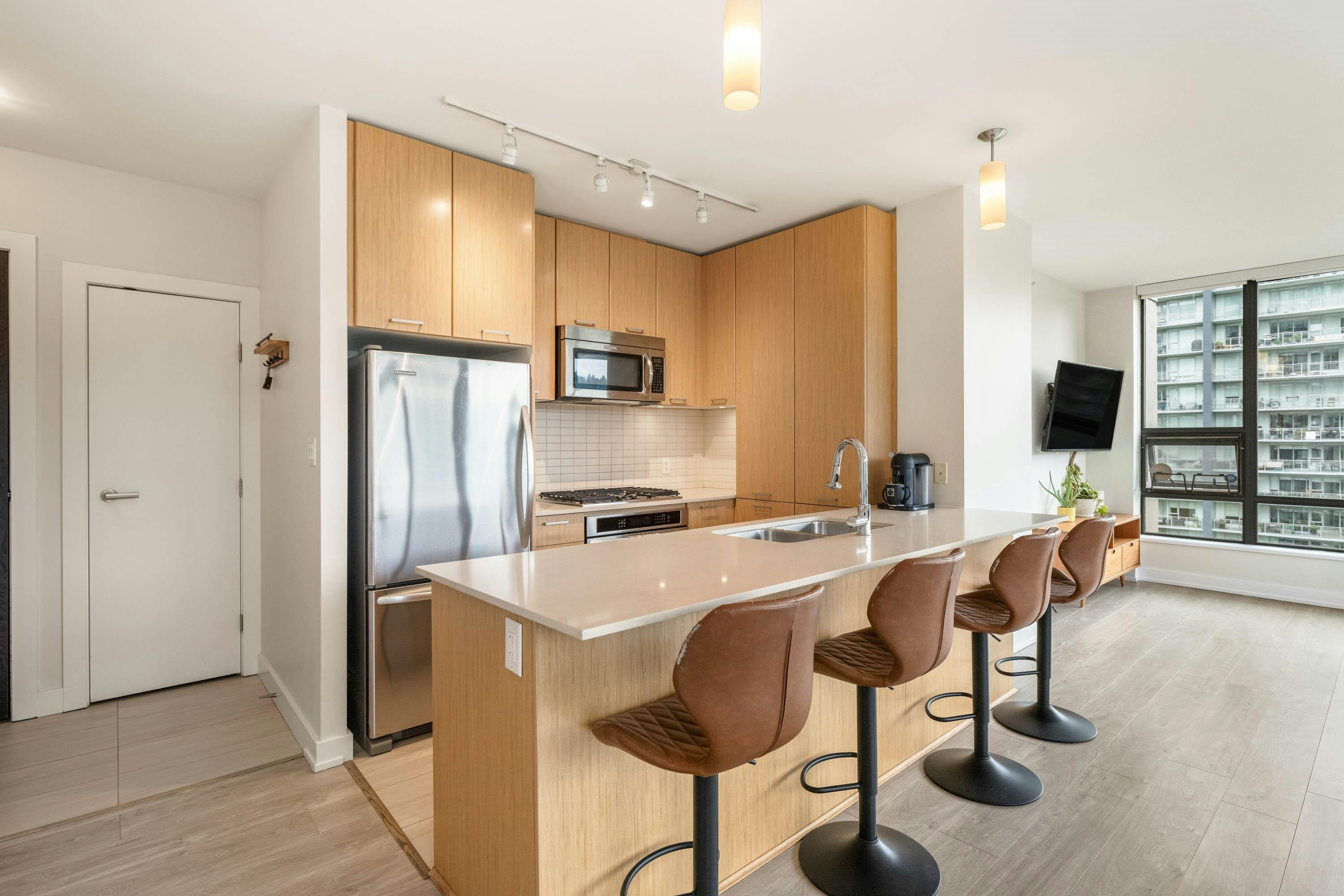 1707-301 Capilano Road, Port Moody, BC, V3H 0G6 - 7
