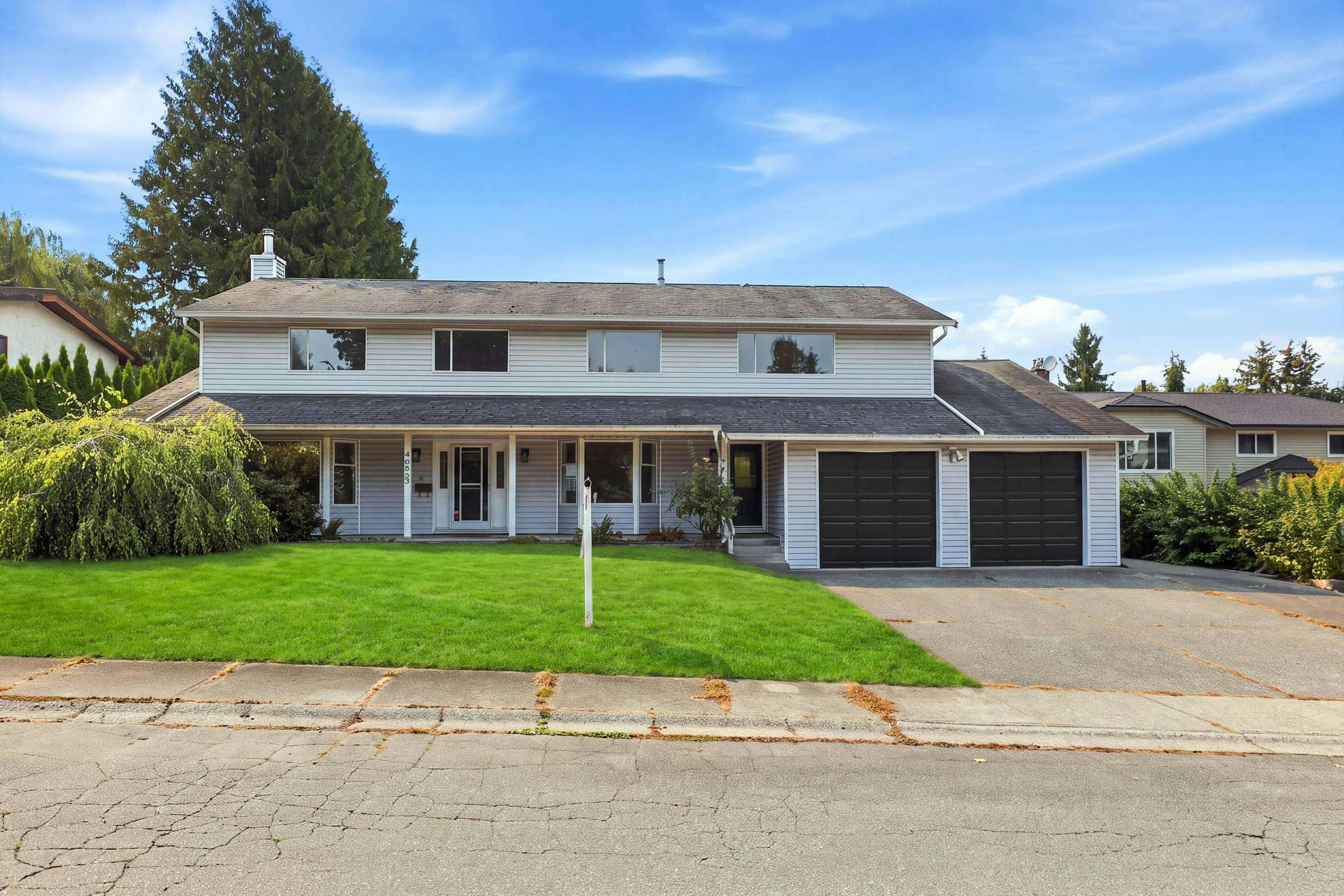 4855 200a Street, Langley, BC, V3A 5W7