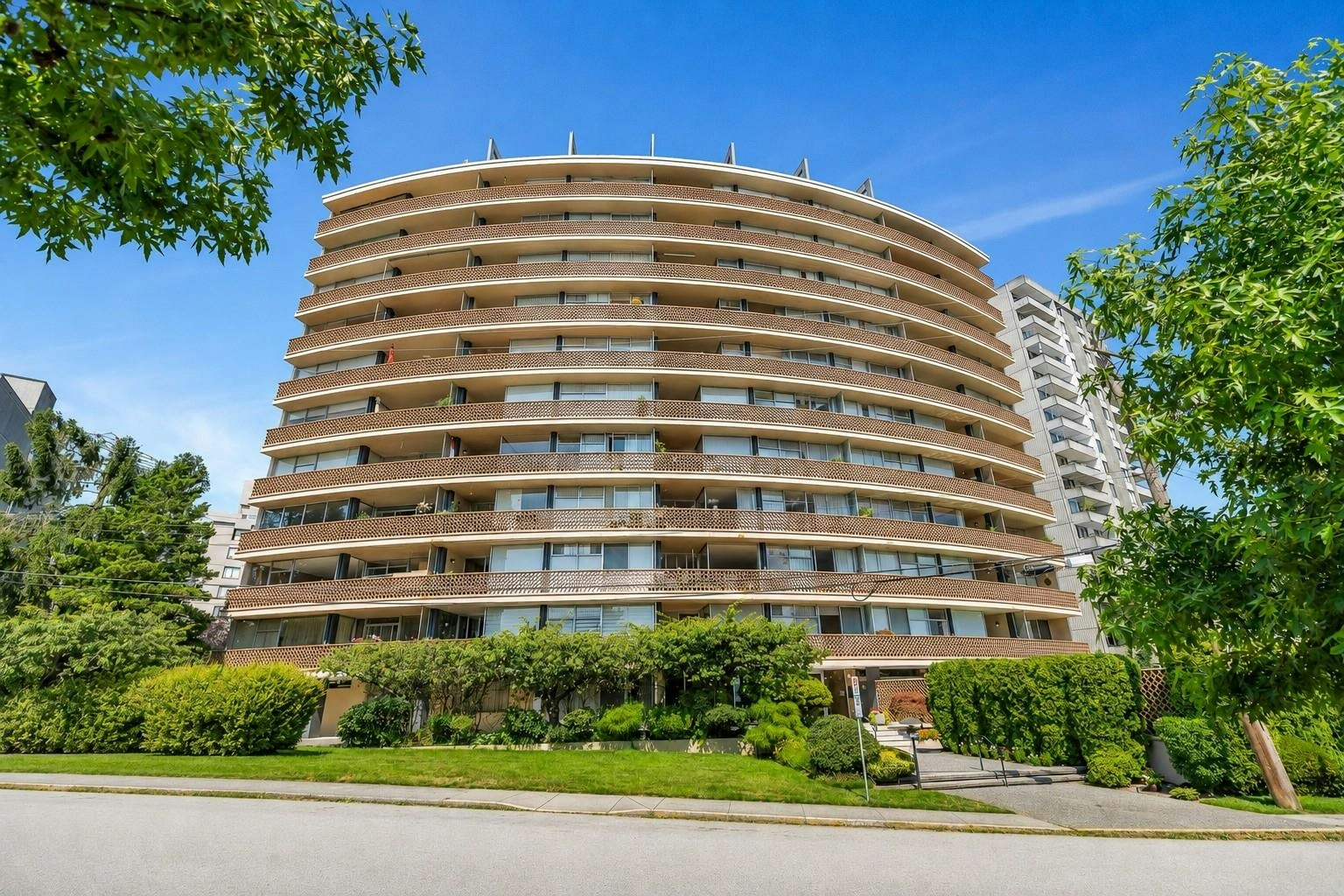 502-2135 Argyle Avenue, West Vancouver, BC, V7V 1A5