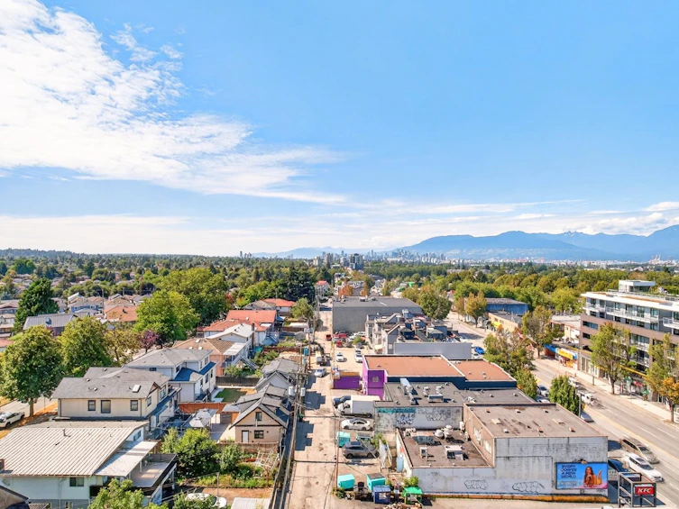 1105-4638 Gladstone Street, Vancouver, BC, V5N 0G5 - 31